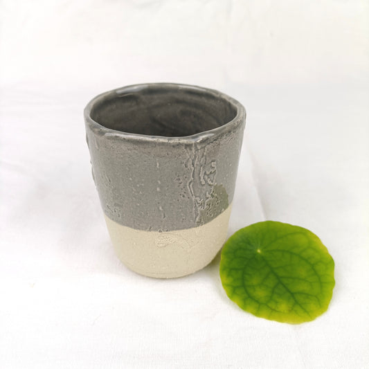 Handgemachter Keramik Becher mittel - ready to ship