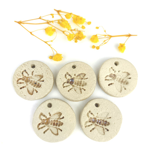 Keramik Kette mit Biene - ready to ship